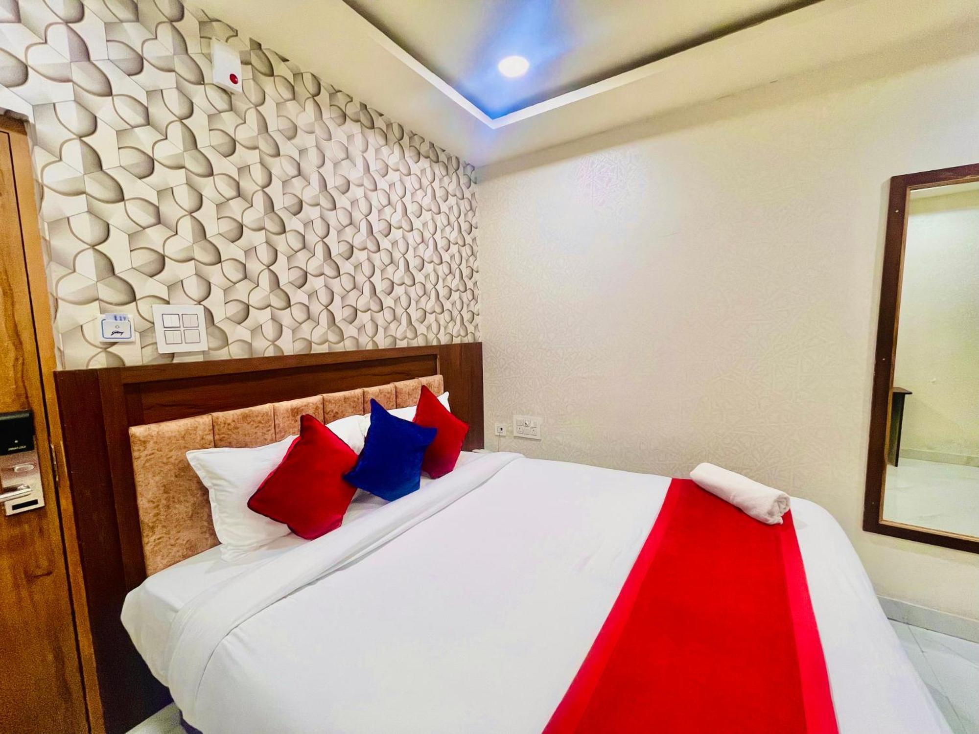 Hotel Eagle Grand Hyderabad Airport Zone Shamshabad Exteriér fotografie