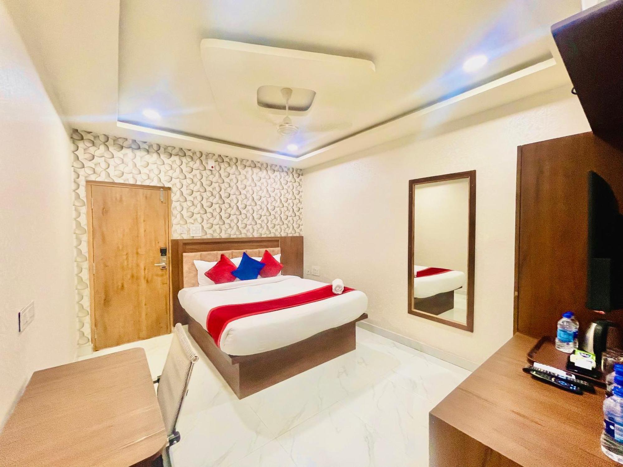 Hotel Eagle Grand Hyderabad Airport Zone Shamshabad Exteriér fotografie