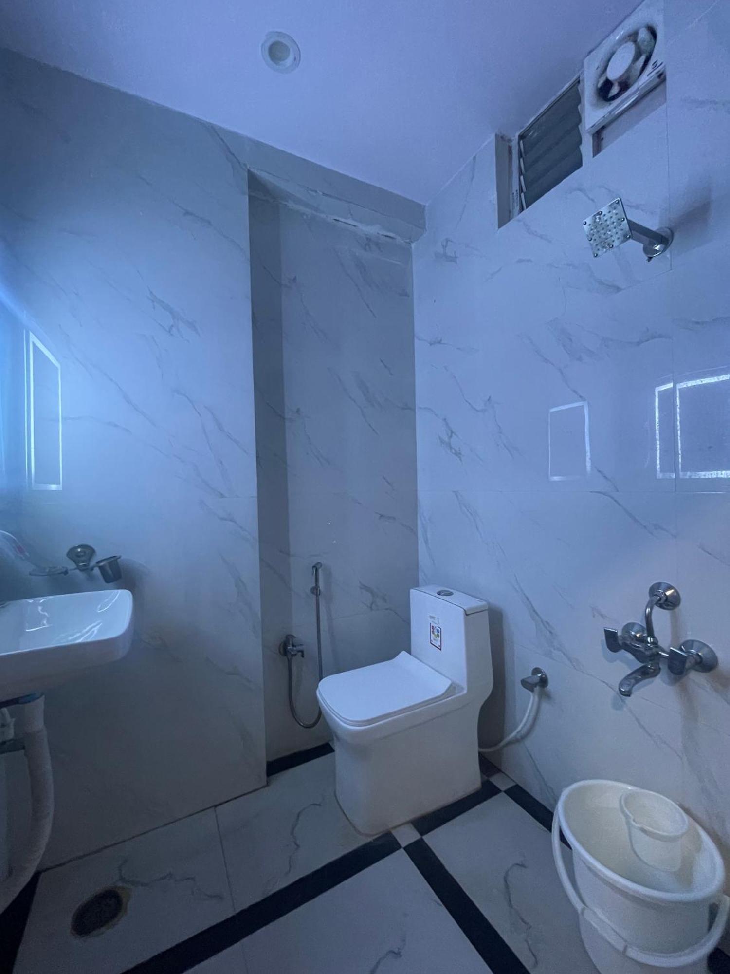 Hotel Eagle Grand Hyderabad Airport Zone Shamshabad Exteriér fotografie