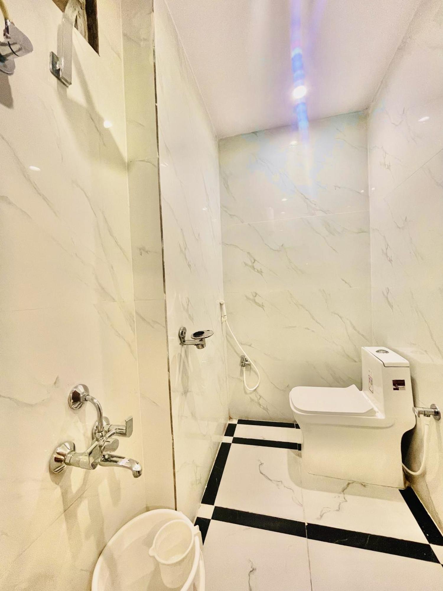 Hotel Eagle Grand Hyderabad Airport Zone Shamshabad Exteriér fotografie