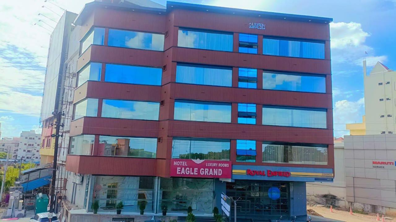 Hotel Eagle Grand Hyderabad Airport Zone Shamshabad Exteriér fotografie